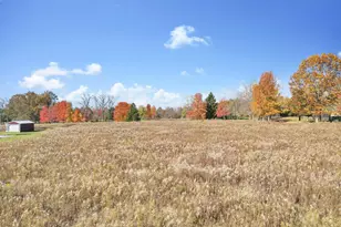 8160 Gale Rd SW, Hebron, OH 43025 - Photo 1