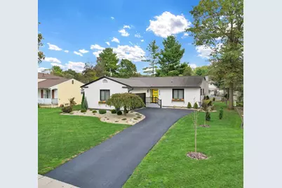 424 Cumberland Drive, Columbus, OH 43213 - Photo 1