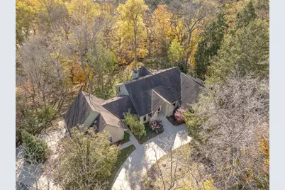 3055 Carriage Lane, Columbus, OH 43221 - Photo 1