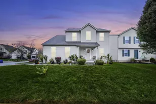 2995 Blakehope Dr, Columbus, OH 43219 - Photo 1