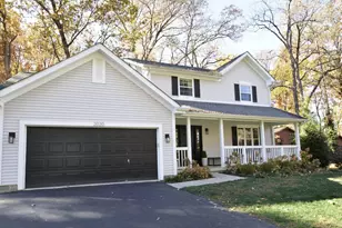 2020 Cherokee Dr, London, OH 43140 - Photo 1