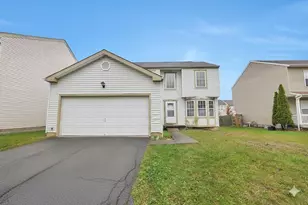 3289 Kady Ln, Columbus, OH 43232 - Photo 1