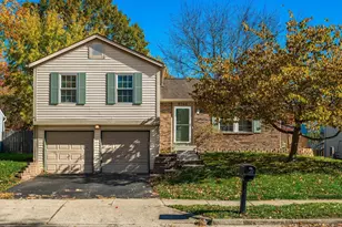 8346 Seabright Dr, Powell, OH 43065 - Photo 1