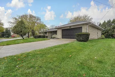 1535 Kenwick Road, Columbus, OH 43209 - Photo 1