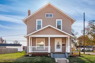 253 N Market St, Mount Sterling, OH 43143 - Photo 1