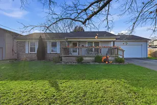 2364 Satinwood Dr, Mansfield, OH 44903 - Photo 1