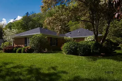 532 W Broadway, Granville, OH 43023 - Photo 1