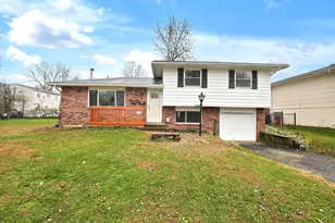 5323 S Sundale Pl, Columbus, OH 43232 - Photo 1