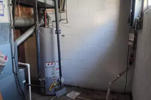 1657 Brentnell Ave, Columbus, OH 43219 - Photo 1