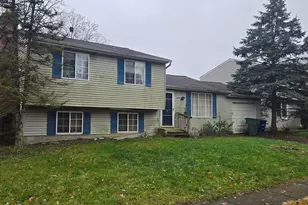 8669 Ripton Dr, Powell, OH 43065 - Photo 1