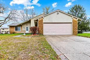 6560 Schenk Ave, Reynoldsburg, OH 43068 - Photo 1