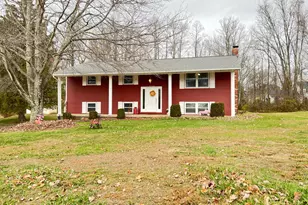 2755 N Lawndale Pl, Zanesville, OH 43701 - Photo 1