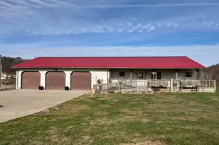 10541 Wilkins Run Rd NE, Newark, OH 43055 - Photo 1