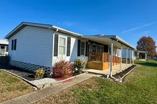 791 Scarlett Ln, Columbus, OH 43207 - Photo 1