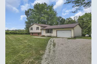 13590 Sand Hollow Road SE, Thornville, OH 43076 - Photo 1