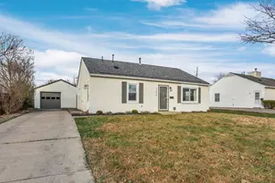 7306 Saratoga Ave, Reynoldsburg, OH 43068 - Photo 1