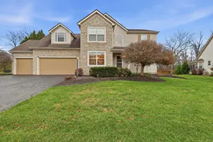2614 Jefferson Estates Ct, Blacklick, OH 43004 - Photo 1