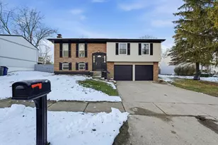 2337 Warfield Dr, Grove City, OH 43123 - Photo 1