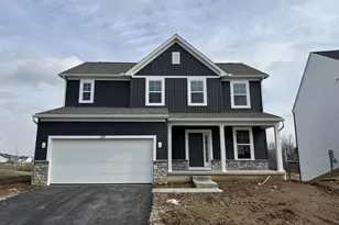 305 Olympic Loop, Commercial Point, OH 43116 - Photo 1