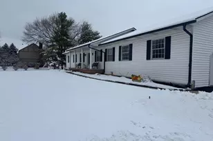 819 Hibbs Rd, Lockbourne, OH 43137 - Photo 1