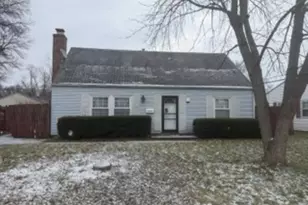 316 Sturbridge Rd, Columbus, OH 43228 - Photo 1