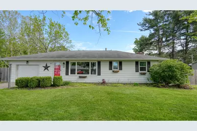 110 Cherry Lane, New Concord, OH 43762 - Photo 1