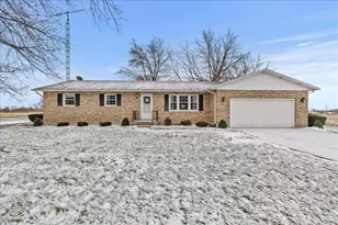 25376 Fairmount Rd, Waynesfield, OH 45896 - Photo 1