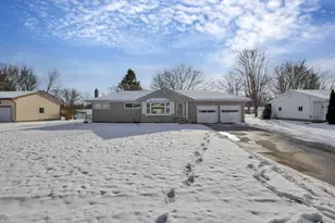 79 James Ave, Heath, OH 43056 - Photo 1