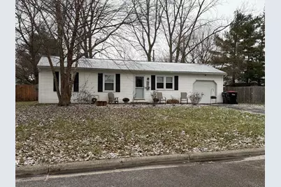 105 Kelly Court, Hebron, OH 43025 - Photo 1