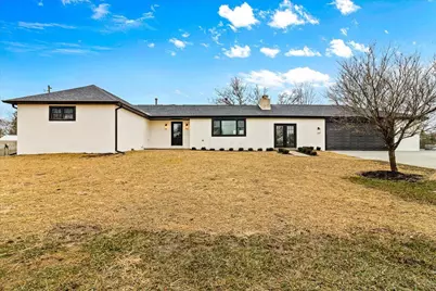 1933 London Groveport Road, Grove City, OH 43123 - Photo 1