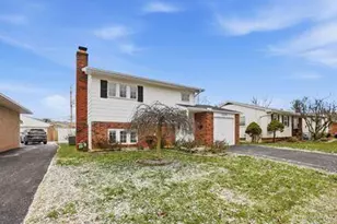 3294 Devin Rd, Grove City, OH 43123 - Photo 1