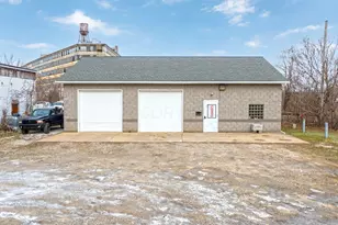 24 Junction St, Mansfield, OH 44902 - Photo 1