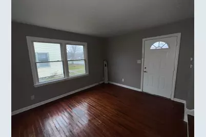 1352 E 25th Avenue, Columbus, OH 43211 - Photo 1