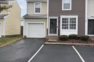 5041 Singleton Dr, Hilliard, OH 43026 - Photo 1