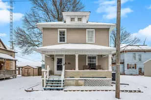 118 E Liberty St, Bucyrus, OH 44820 - Photo 1