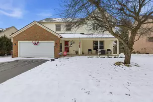 97 Elmwood St, Pickerington, OH 43147 - Photo 1