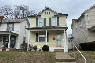 621 E Mulberry St, Lancaster, OH 43130 - Photo 1