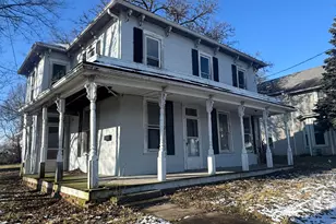 121 New St, Mount Sterling, OH 43143 - Photo 1