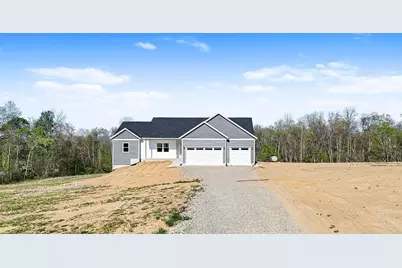725 Trapp Lane, Hopewell, OH 43746 - Photo 1