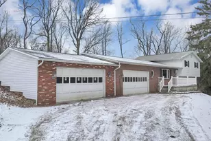 3832 Fallsburg Rd NE, Newark, OH 43055 - Photo 1