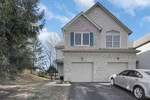 2571 Rustling Oak Blvd, Hilliard, OH 43026 - Photo 1