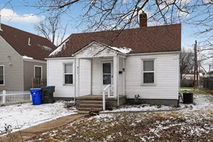 911 Clarendon Ave, Columbus, OH 43223 - Photo 1