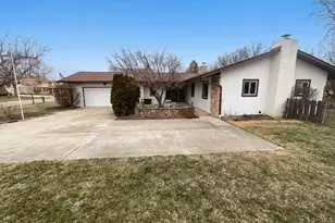 6296 Mound View Pl, Grove City, OH 43123 - Photo 1