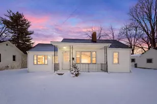 711 W Light St, Urbana, OH 43078 - Photo 1