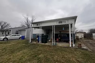 3757 Amwell Rd W, Columbus, OH 43207 - Photo 1