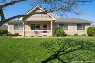 233 Wildwood Ct, Heath, OH 43056 - Photo 1