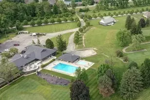 2364 Golf Club Ln, Marion, OH 43302 - Photo 1
