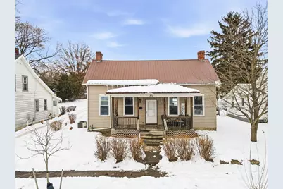 378 E Franklin Street, Circleville, OH 43113 - Photo 1