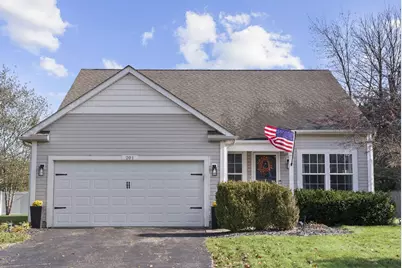 201 Fox Hall Drive, Pataskala, OH 43062 - Photo 1