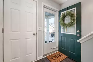 4633 Parrau Dr, Columbus, OH 43228 - Photo 1